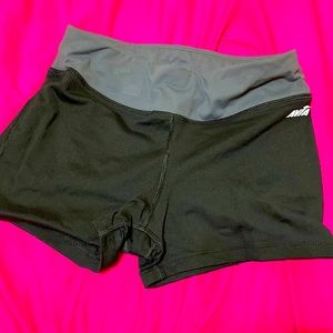 Avia Black athleisure shorts size small